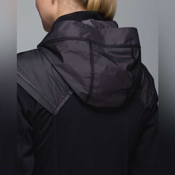 🆕 LULULEMON ATHLETICA Jacket Snug Sprinter Heathered Slate grey black zip up 6 - Picture 3 of 16
